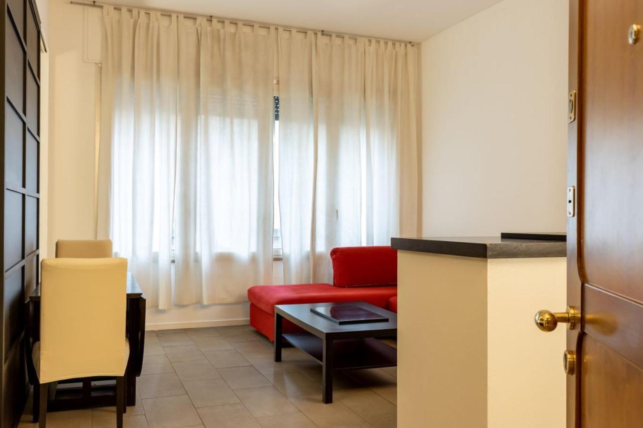 Apartment In Brera-Fatebenefratelli-Porta Nuova-Milano Buitenkant foto