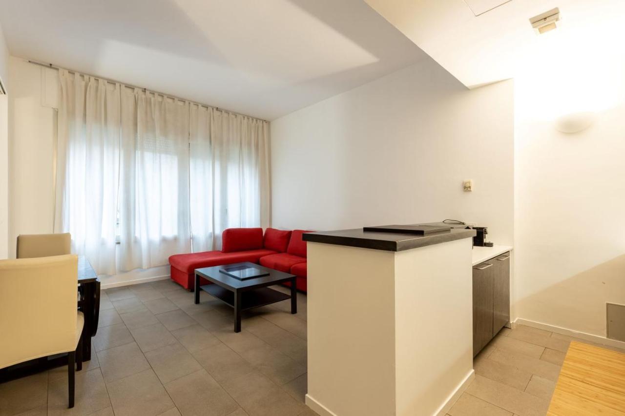 Apartment In Brera-Fatebenefratelli-Porta Nuova-Milano Buitenkant foto