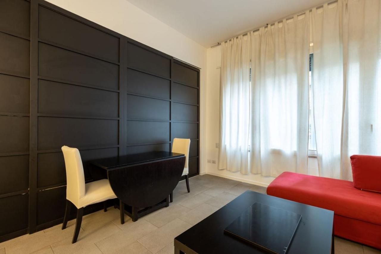 Apartment In Brera-Fatebenefratelli-Porta Nuova-Milano Buitenkant foto