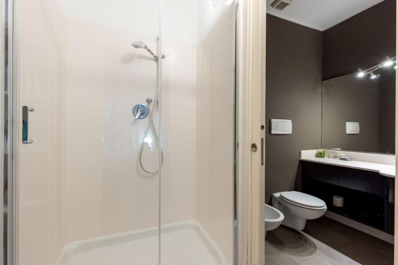 Apartment In Brera-Fatebenefratelli-Porta Nuova-Milano Buitenkant foto
